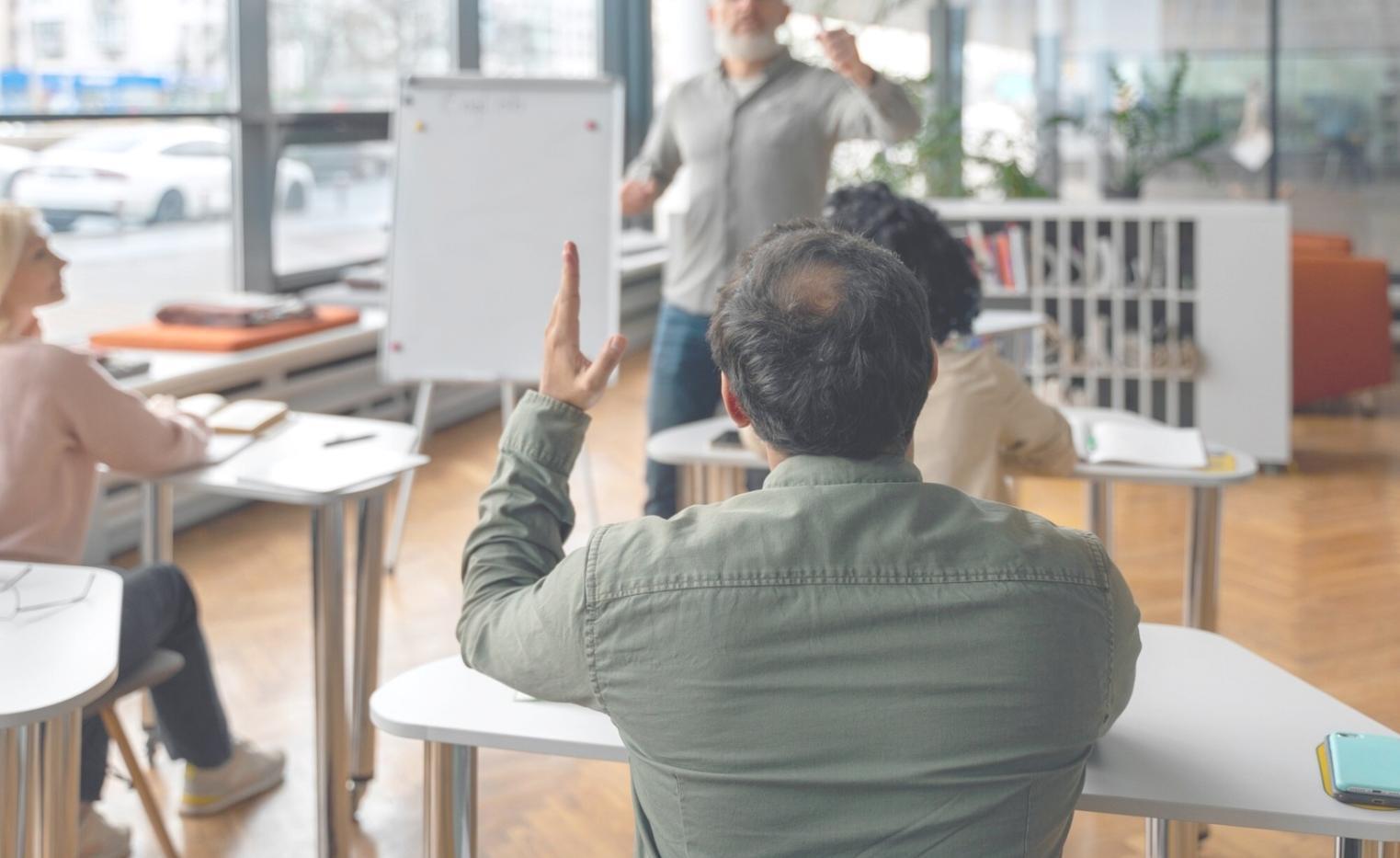 Estrategias de diversificación empresarial y análisis de mercado